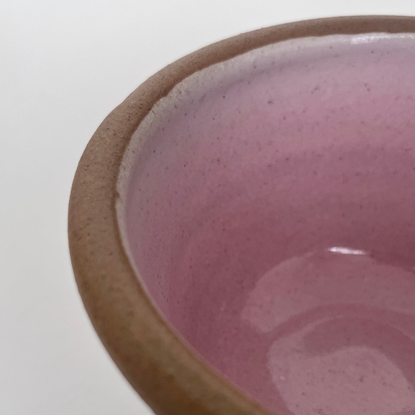 Soft-Pink & Brown Bowls w/ White Floral Pattern (Limited Edition)