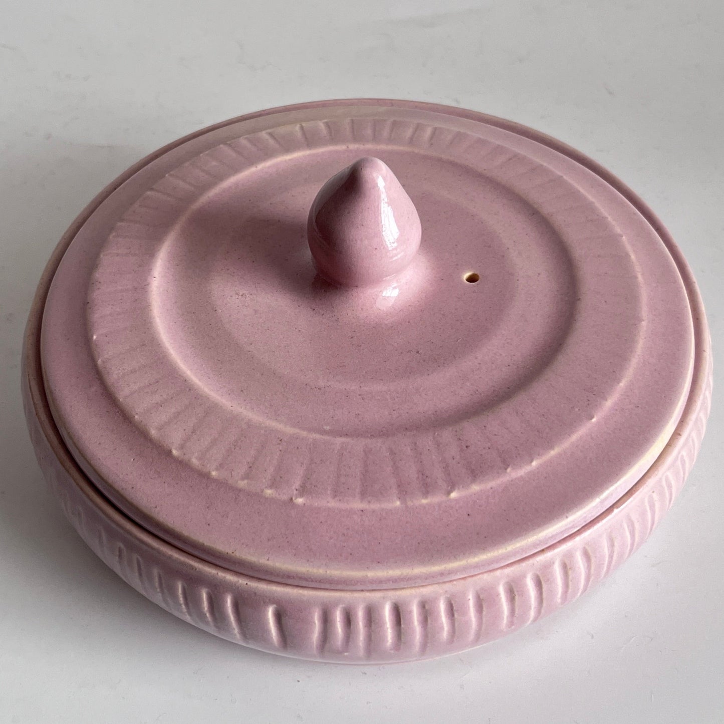 Soft Pink Casserole w/ carved pattern