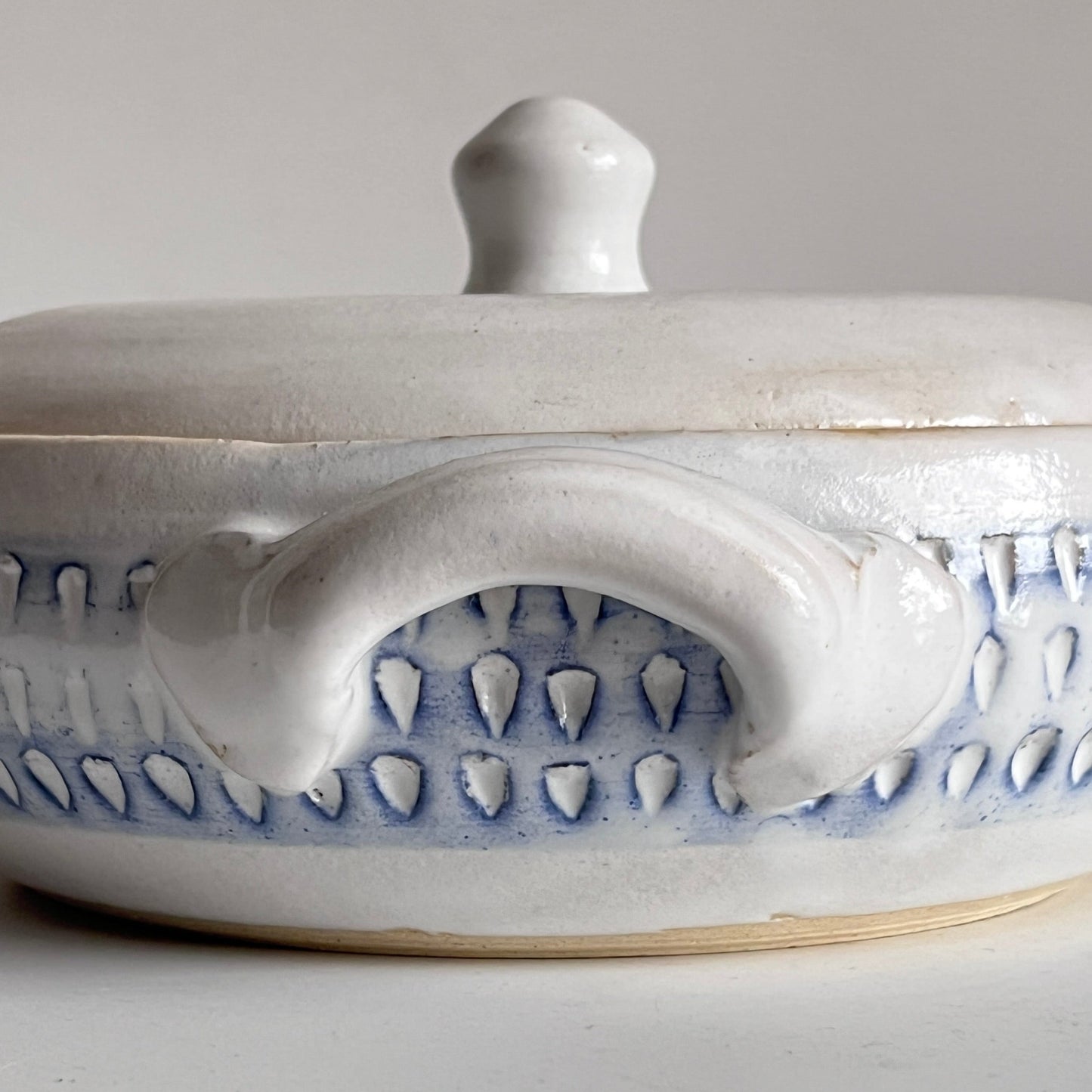 White & Blue Casserole w/ carved pattern
