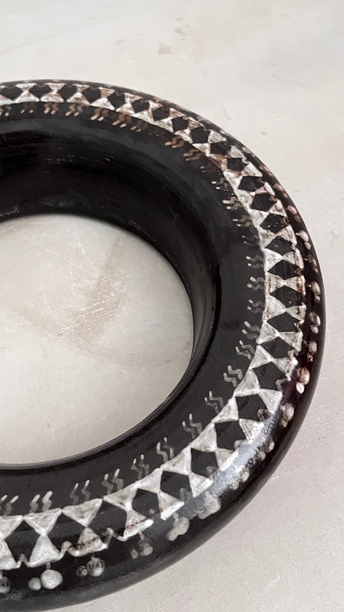 Worli Pattern Doughnut for wall