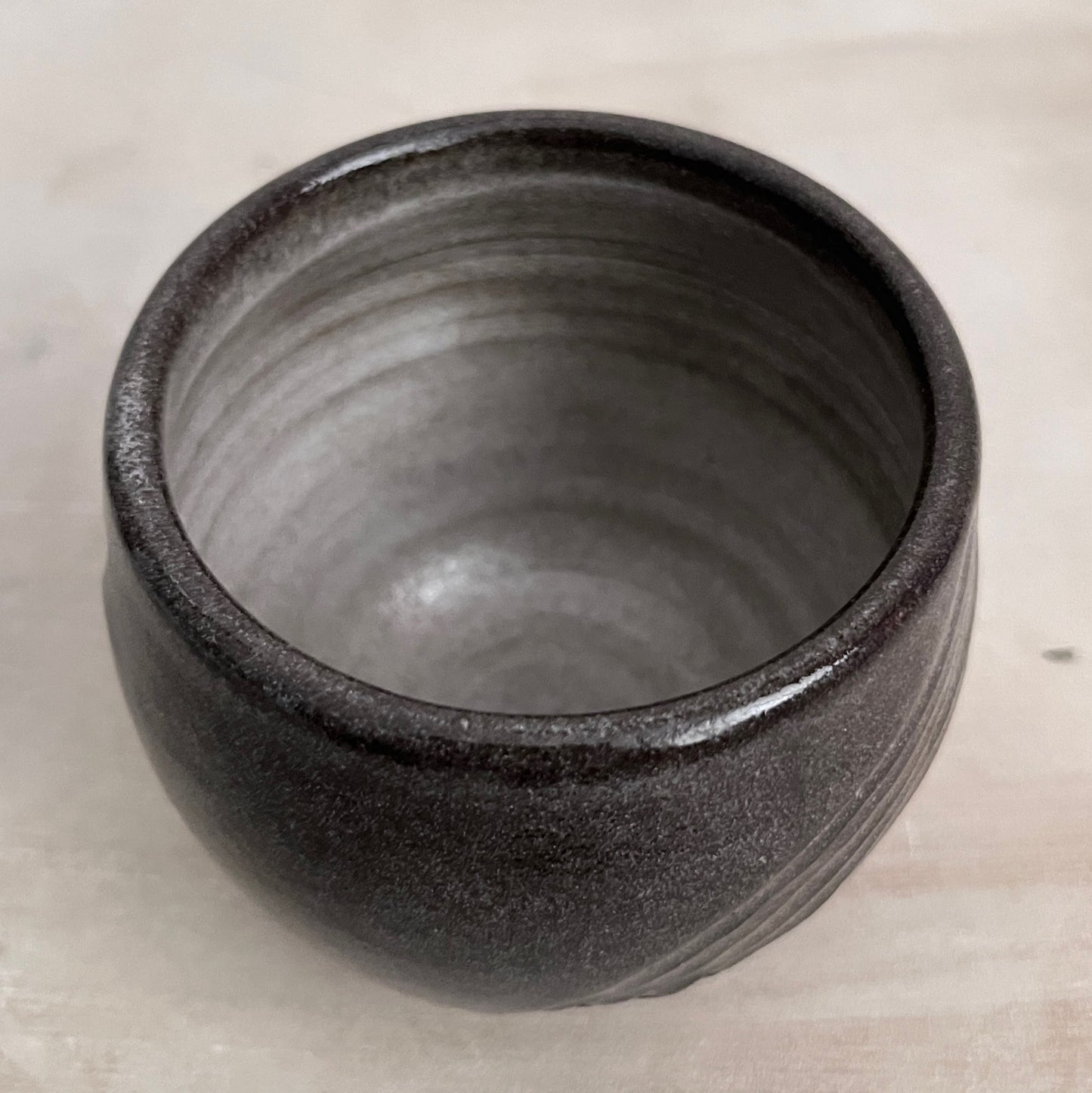 Bowl/Cup - Brown-Black