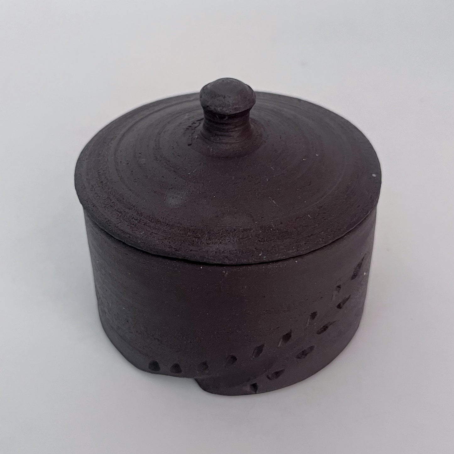Jar (Cylinder - Wide) - Bare, Carved and White