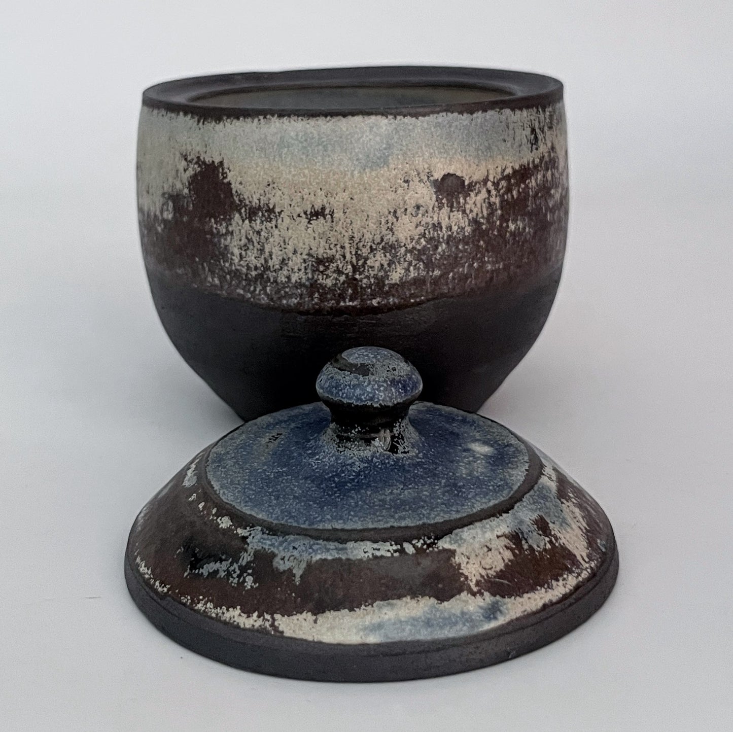 Jar (Round) - Blue and White