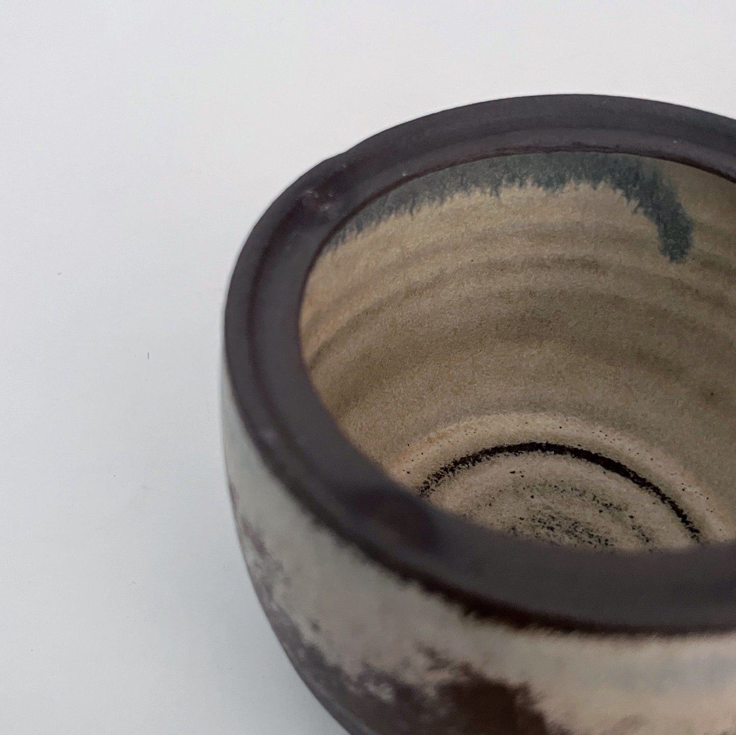 Jar (Round) - Blue and White