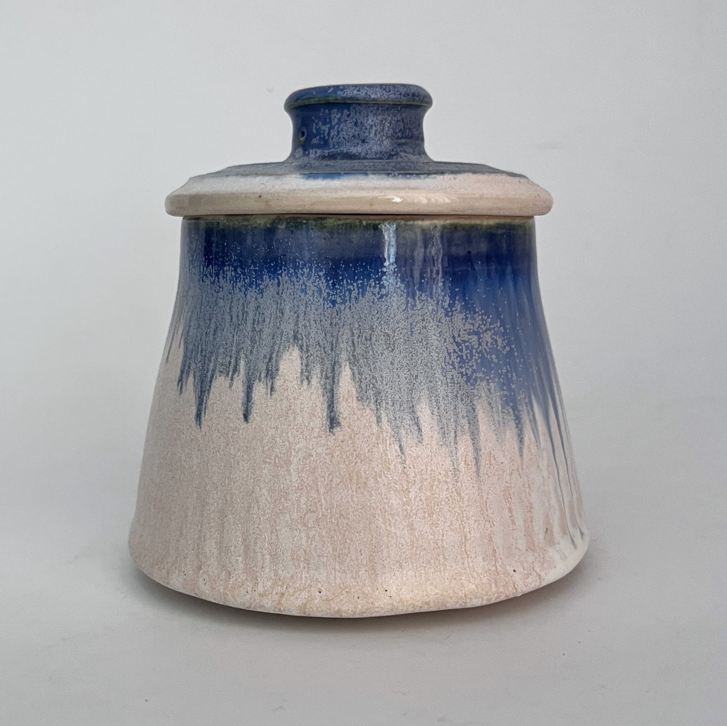 Jar (Wide Bottom) - Blue and White