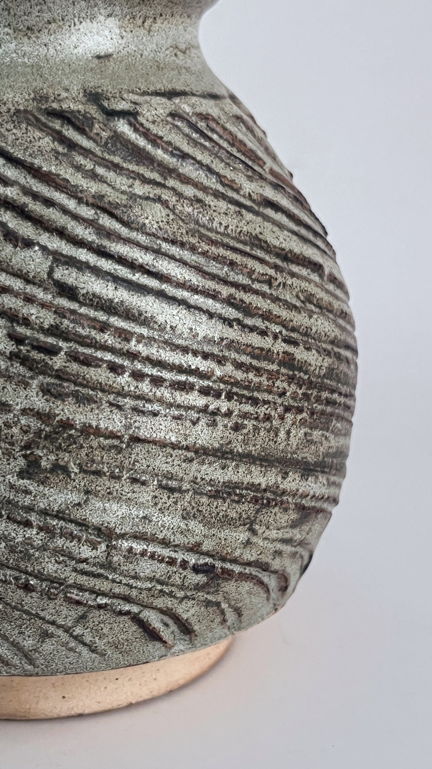 Textured Pistachio-Brown Swirls Vase