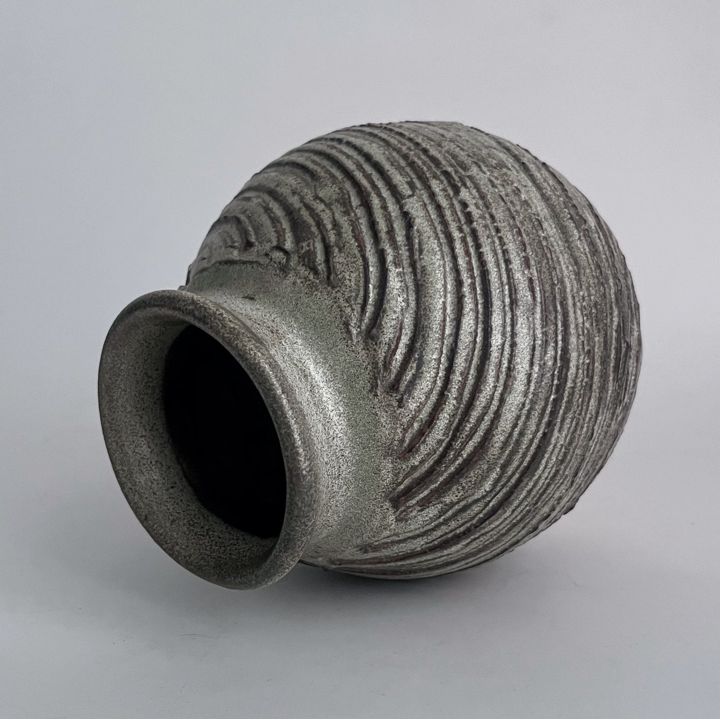 Textured Pistachio-Brown Swirls Vase