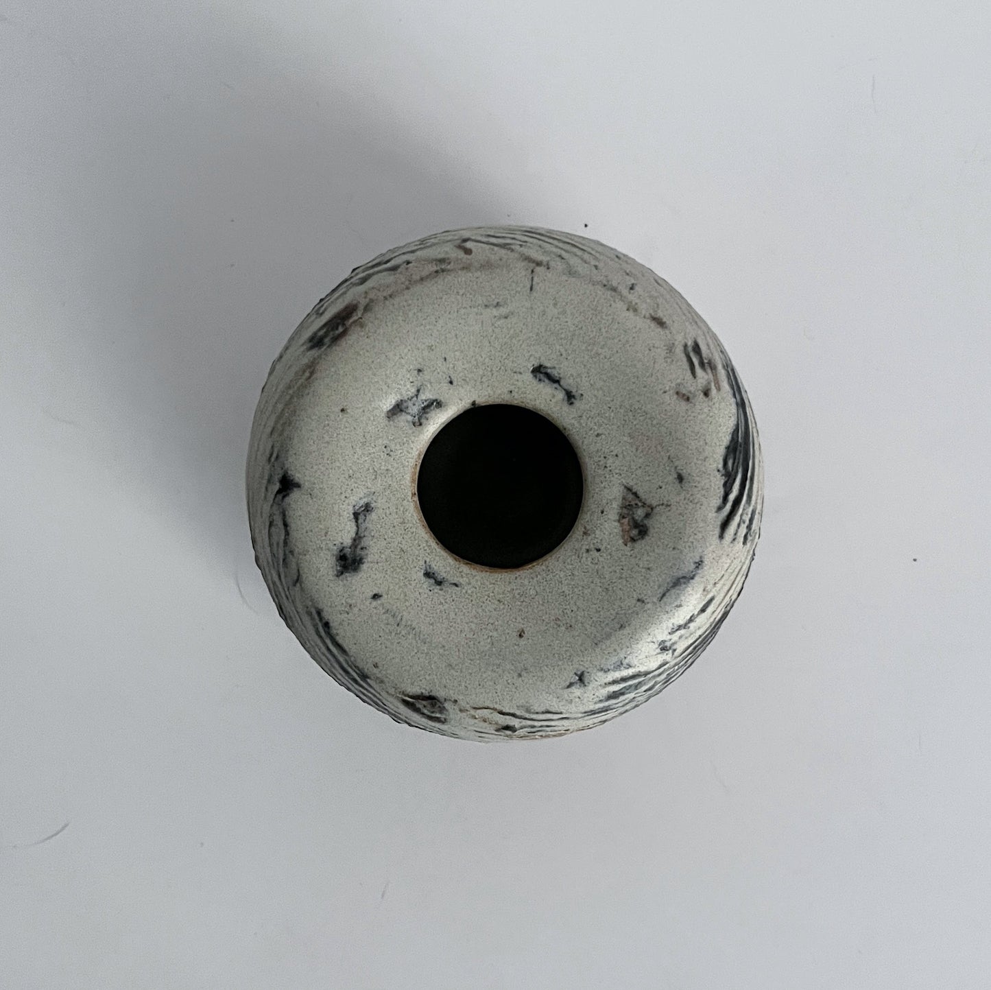 Textured Pistachio-Brown Swirls Vase - Round