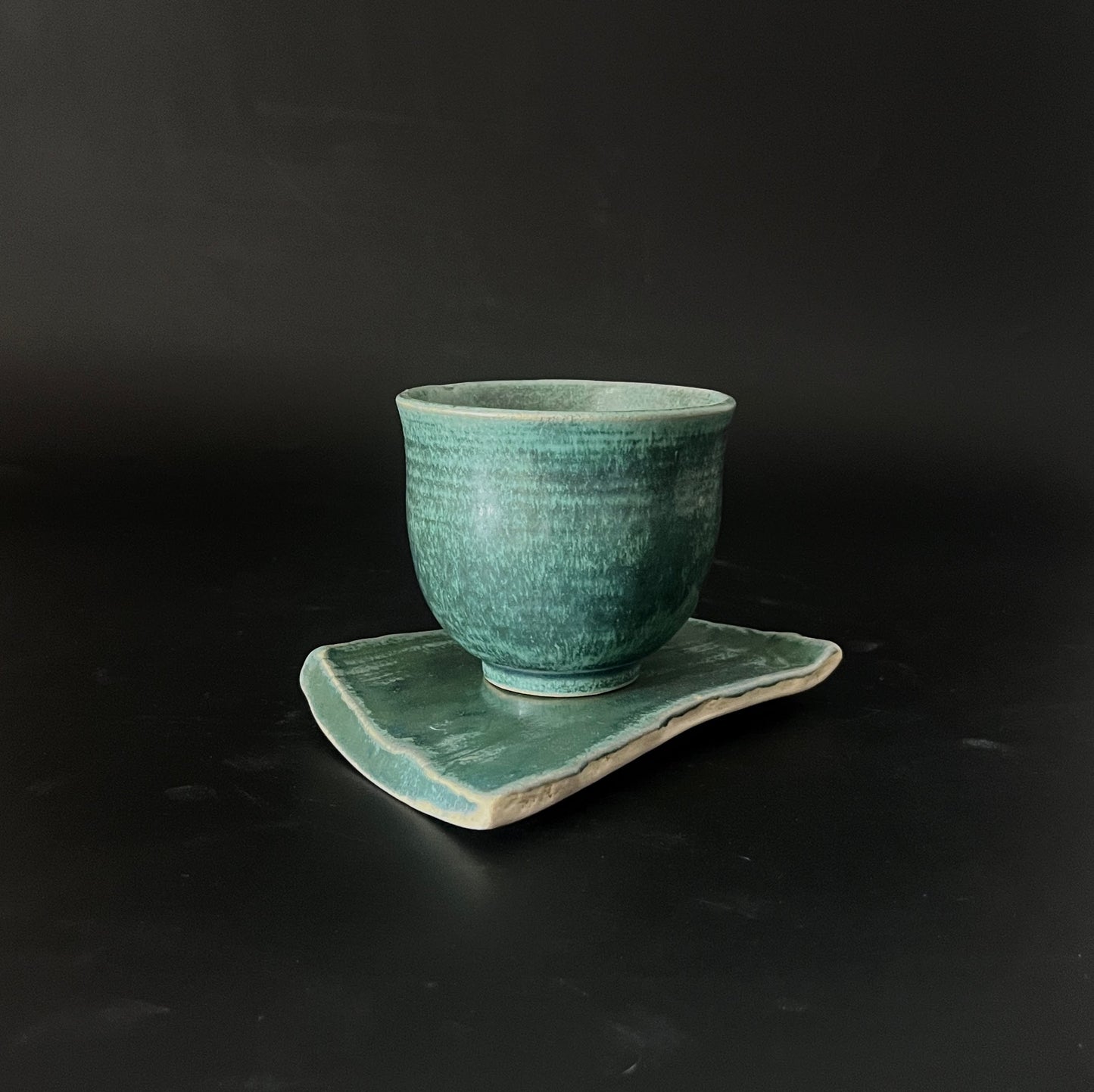 Tea Cup (handleless) w/ Platter 4