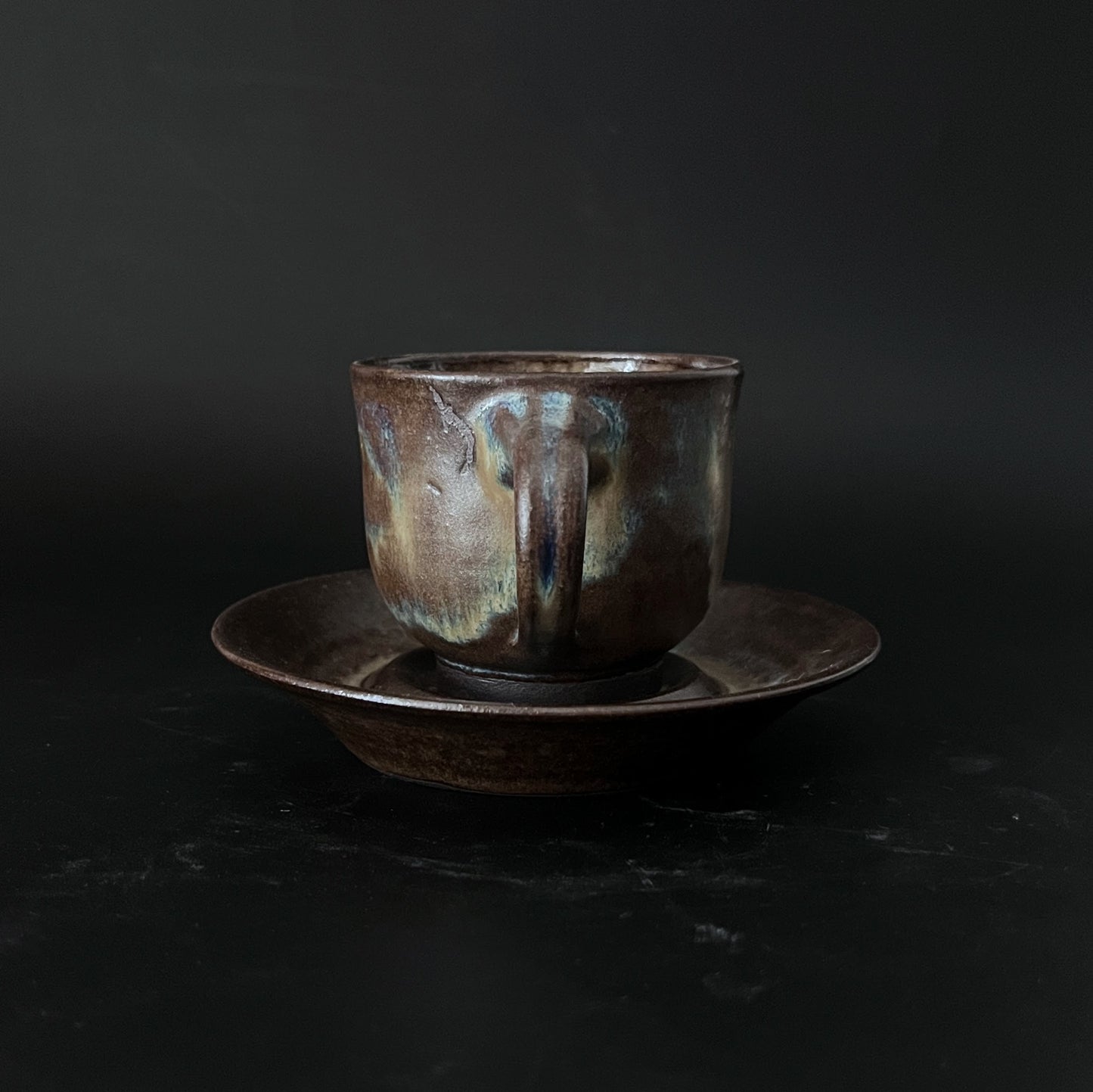 Tea Cup w/ Saucer - White and Blue