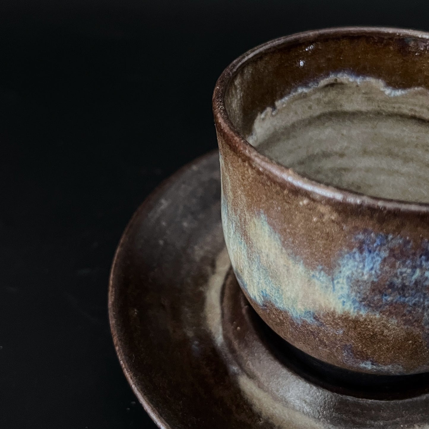 Tea Cup w/ Saucer - White and Blue