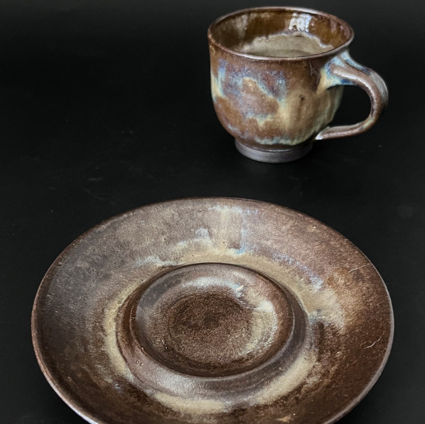 Tea Cup w/ Saucer - White and Blue