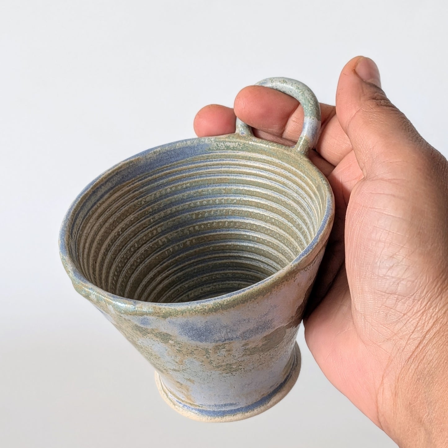 Conical Small Planter w/ Handle